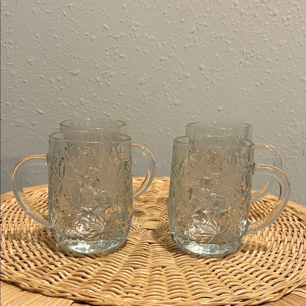 Vintage Princess‎ House Fantasia Clear Glass Mugs Set Poinsettia Floral